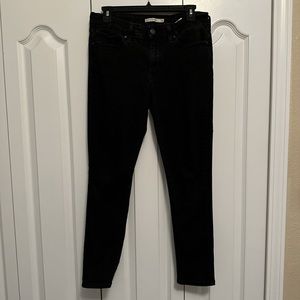 Levi’s 711 Skinny Ankle Women’s Black Jeans Size 30.